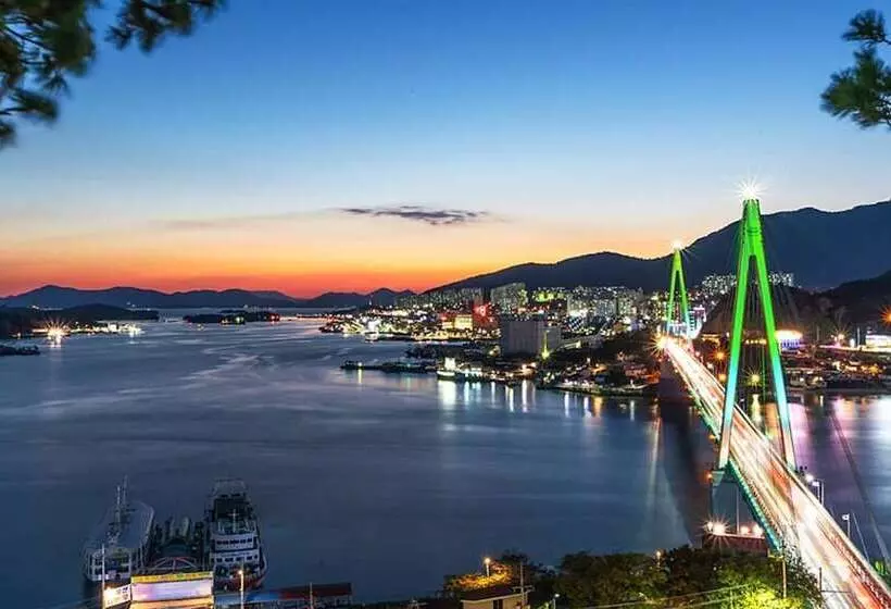 ペンション Yeosu Badaya Guest House And Hostel