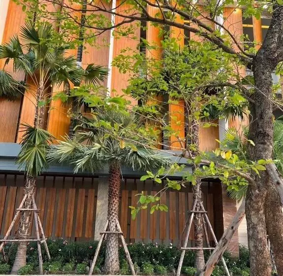 ユースホステル ดิ อัยย์ชญา โฮเทล