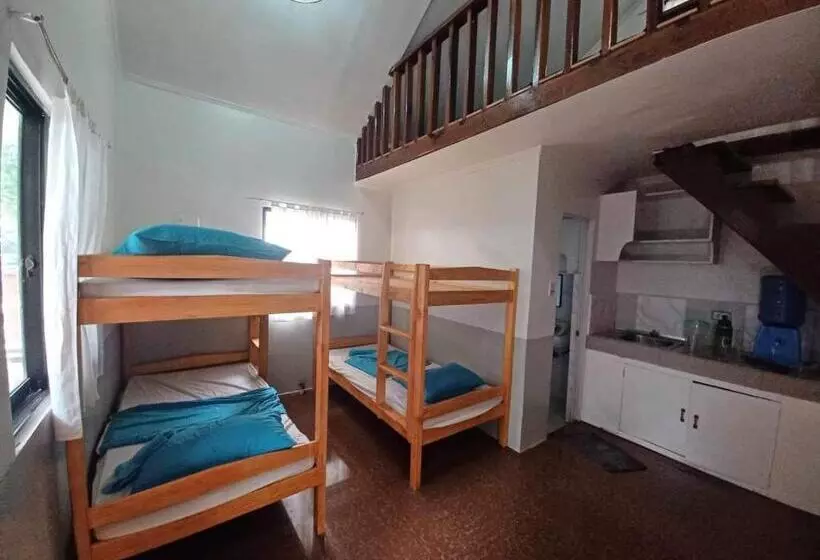 هاستل Toby House Siargao