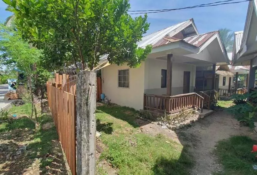 هاستل Toby House Siargao