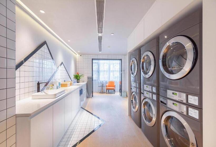 Atour Hotel Tianjin Marina Third Street Msd