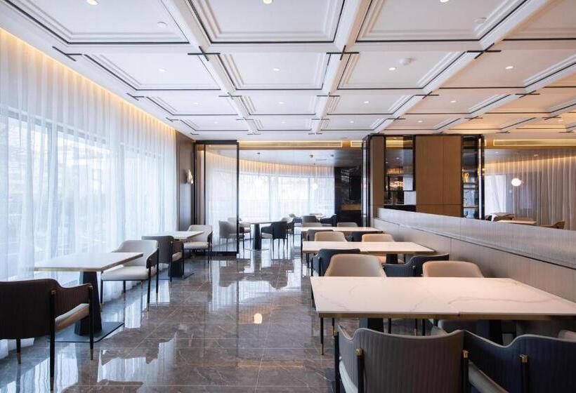 Atour Hotel Tianjin Marina Third Street Msd