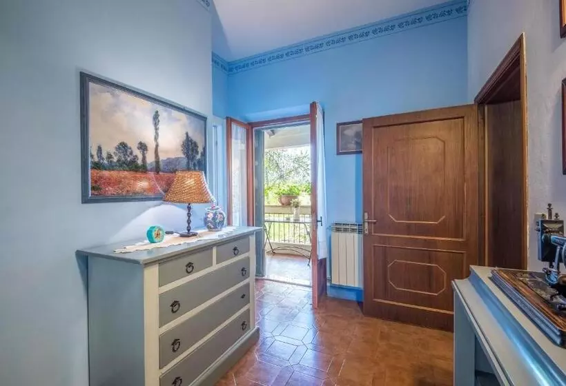 Hotelli Appartamento Blu