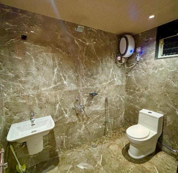 Отель Tara S Hill Resort