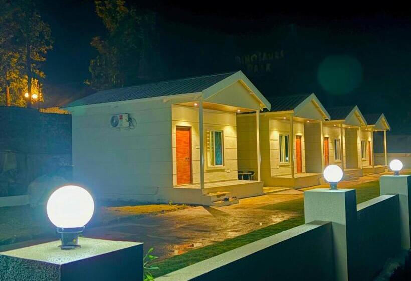 Отель Tara S Hill Resort