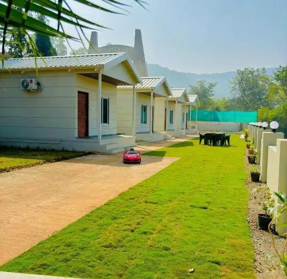 ホテル Tara S Hill Resort