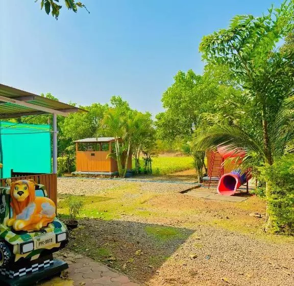 ホテル Tara S Hill Resort