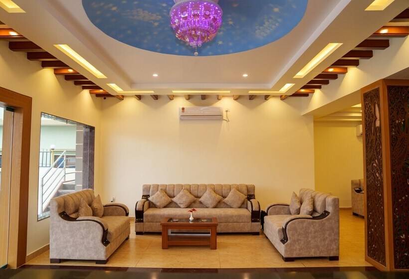 هتل Ultra International