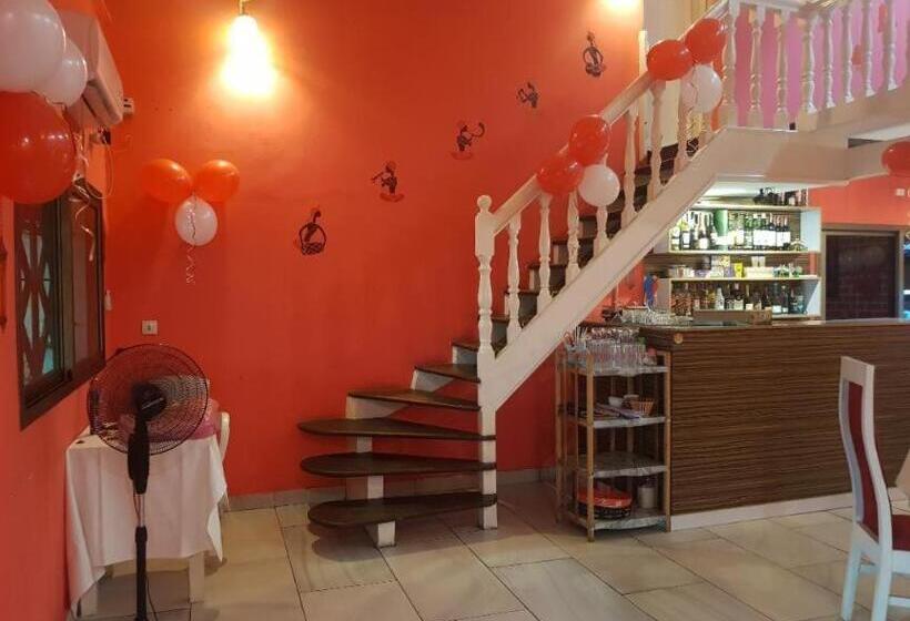 Namaste Hotel & Restaurant