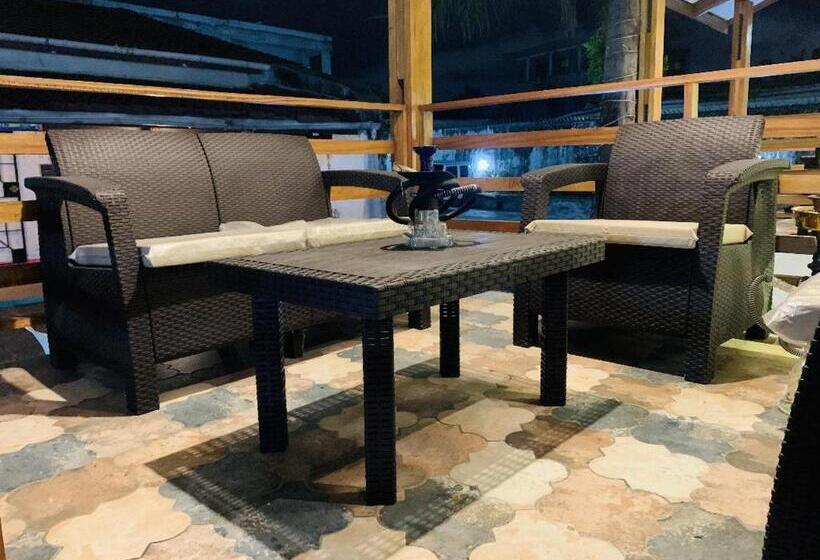 Namaste Hotel & Restaurant