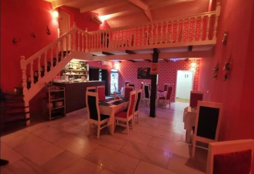 Namaste Hotel & Restaurant