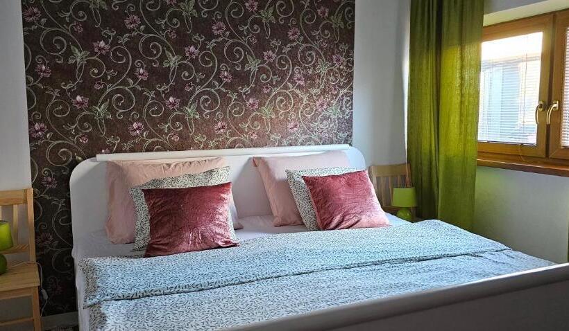 Пансион Ag Euro Apartments