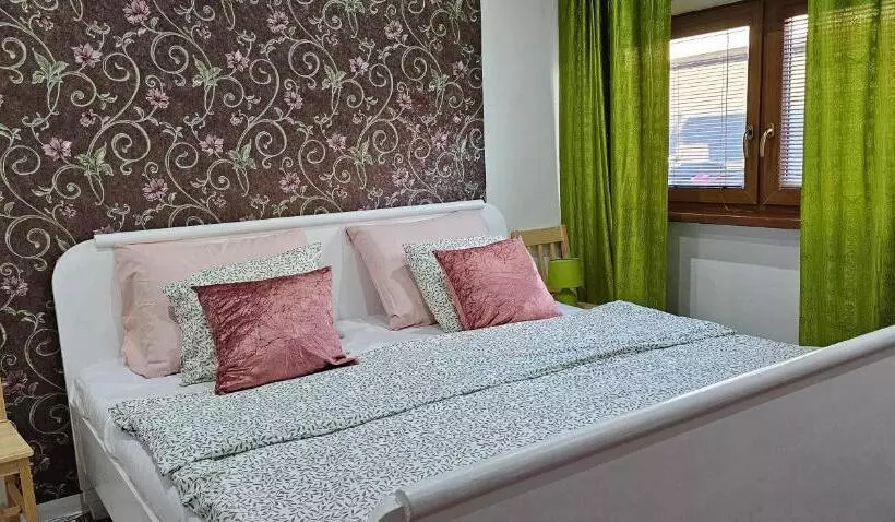 Majatalo Ag Euro Apartments