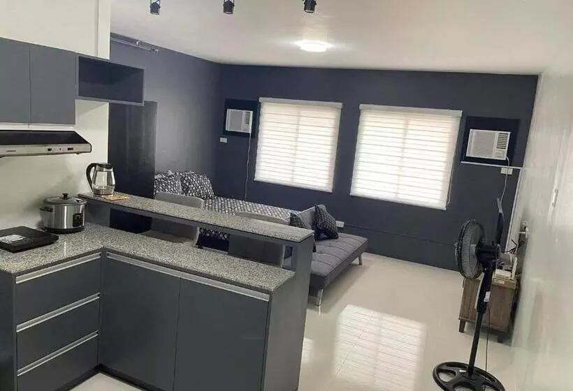 ペンション Condo Bacolod City