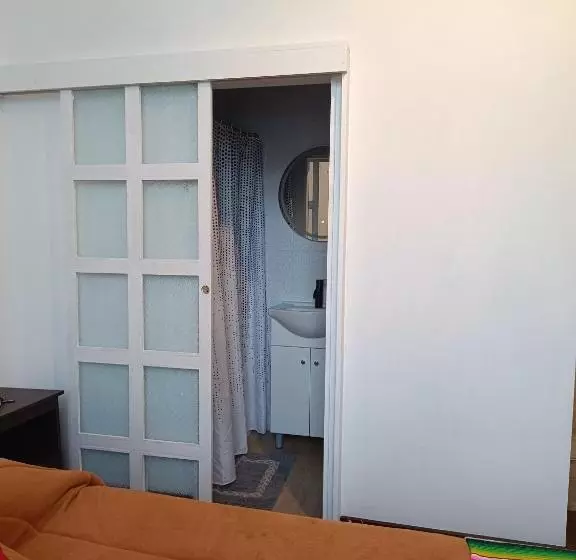 پانسیون Hostal Tulio Porteño