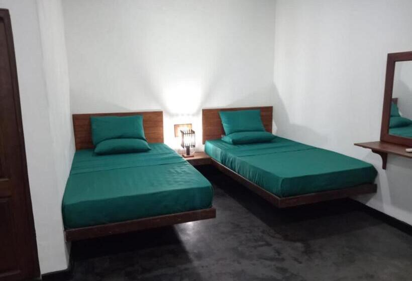 פנסיון Jess Beach Villa