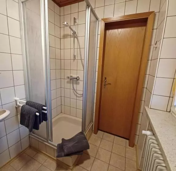 Majatalo Zum Bergbauern