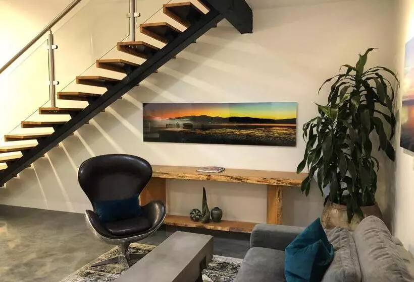 Petaluma Warehouse Lofts Unit C