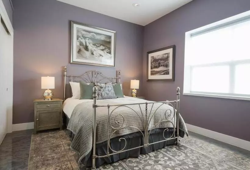 Petaluma Warehouse Lofts Unit C