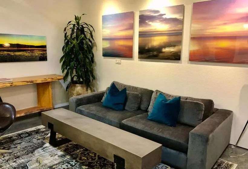 Petaluma Warehouse Lofts Unit C