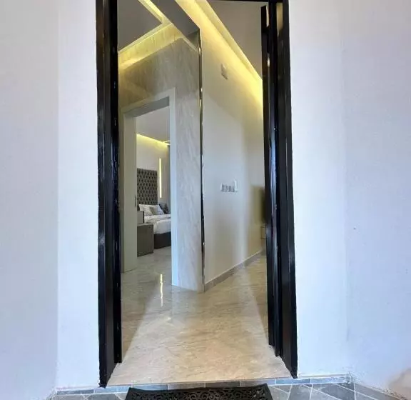 Retkeilymaja شاليهات اطلالات Abha Sky