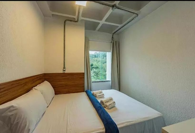 Apartamento Com Garagem No Centro De Guaramiranga