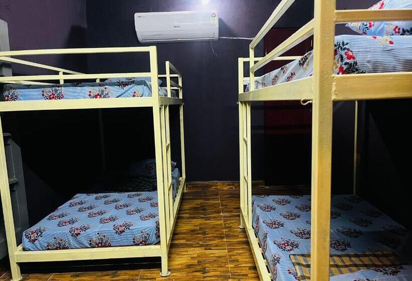 Hostel Kuruku Santhu Colive