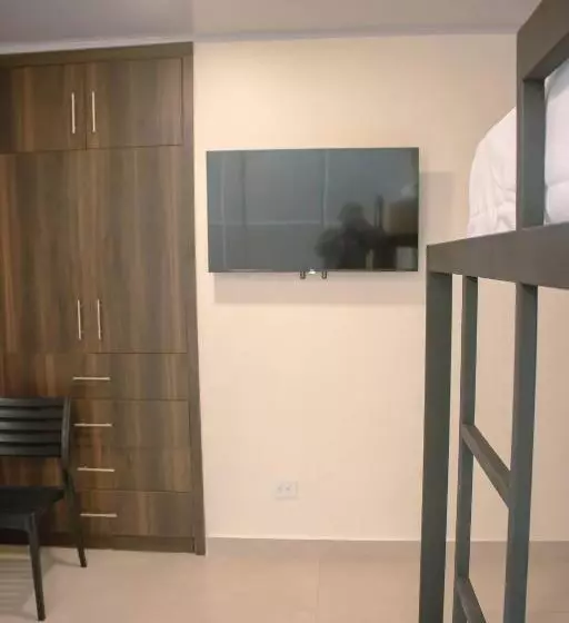 ホテル Amazonas Suite, Habitación Con Literas