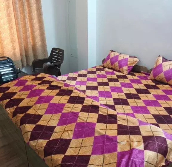 ホテル Him Aaranya Home Stay Shimla
