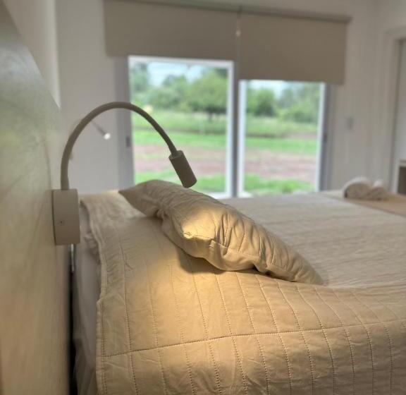 هتل La Jacinta Posada Suites