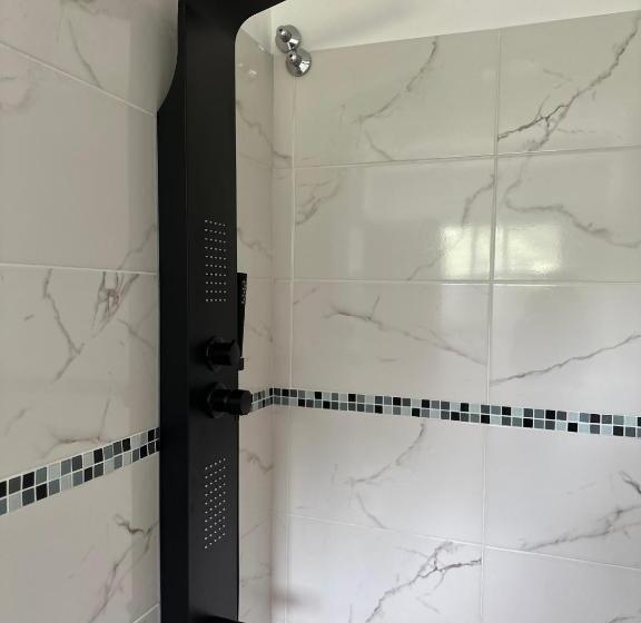 هتل La Jacinta Posada Suites