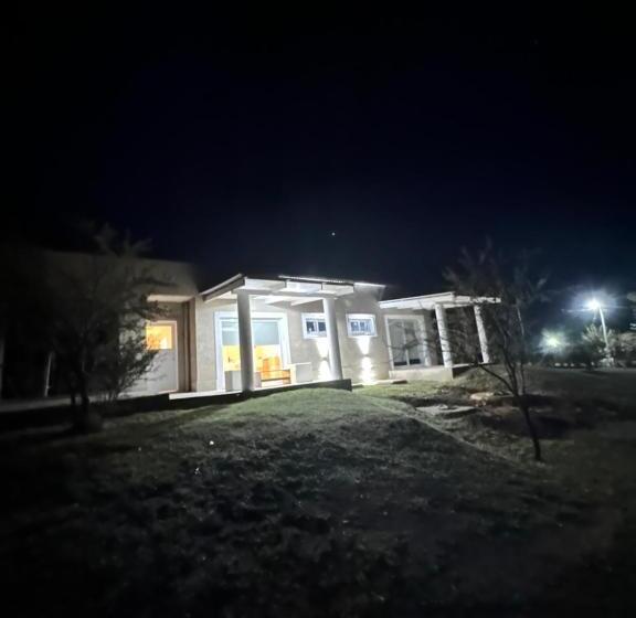 هتل La Jacinta Posada Suites