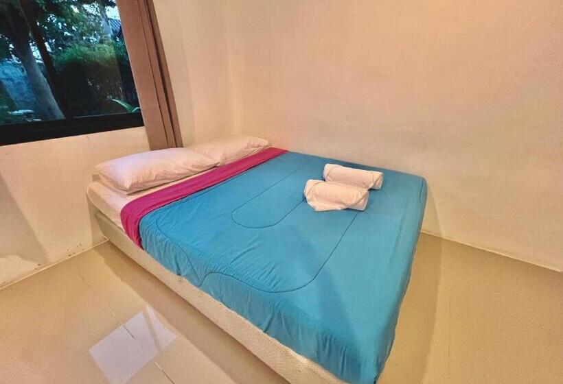 Hotel Phupa Beach Resort