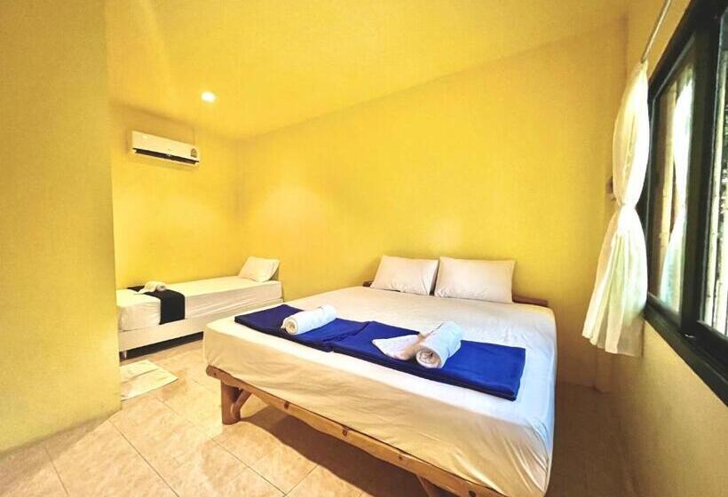 Hotel Phupa Beach Resort