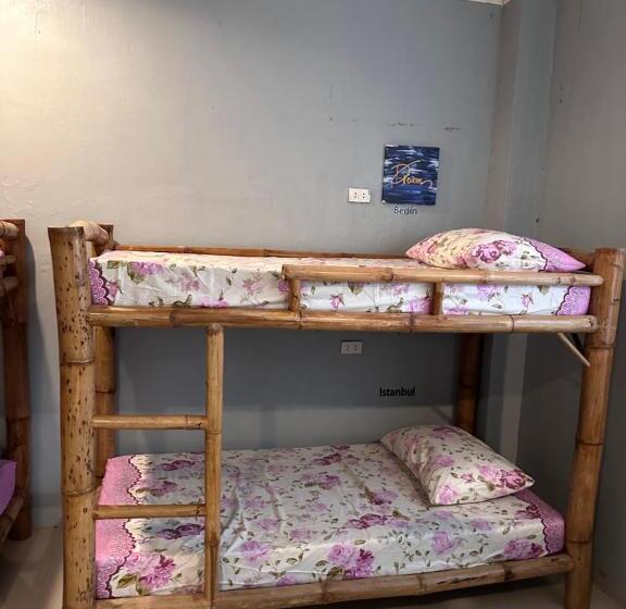 Lionfish Backpackers Hostel Malapascua