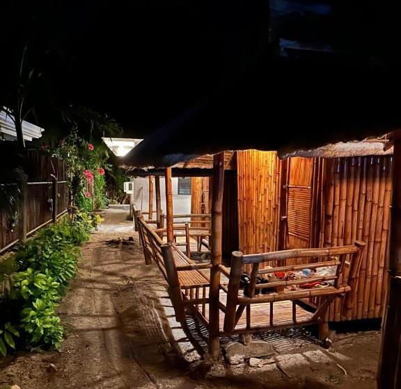 Lionfish Backpackers Hostel Malapascua