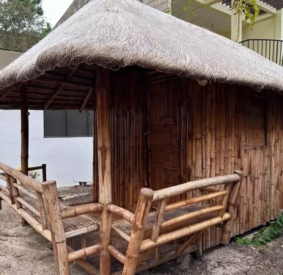 Lionfish Backpackers Hostel Malapascua