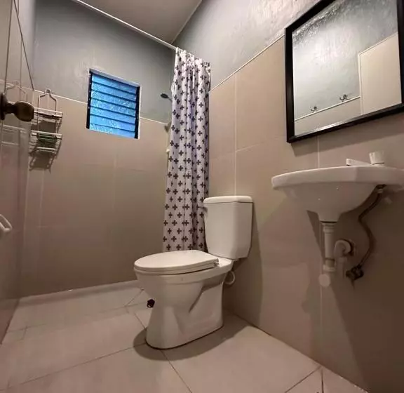 Lionfish Backpackers Hostel Malapascua