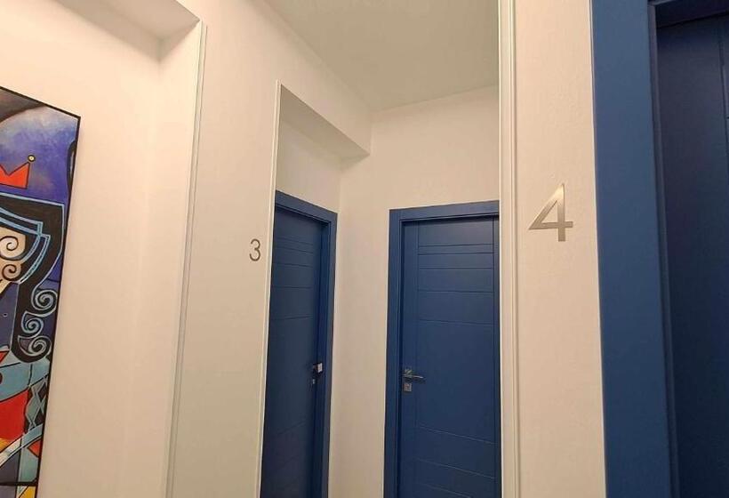 펜션 Chez Lucy Cefalù