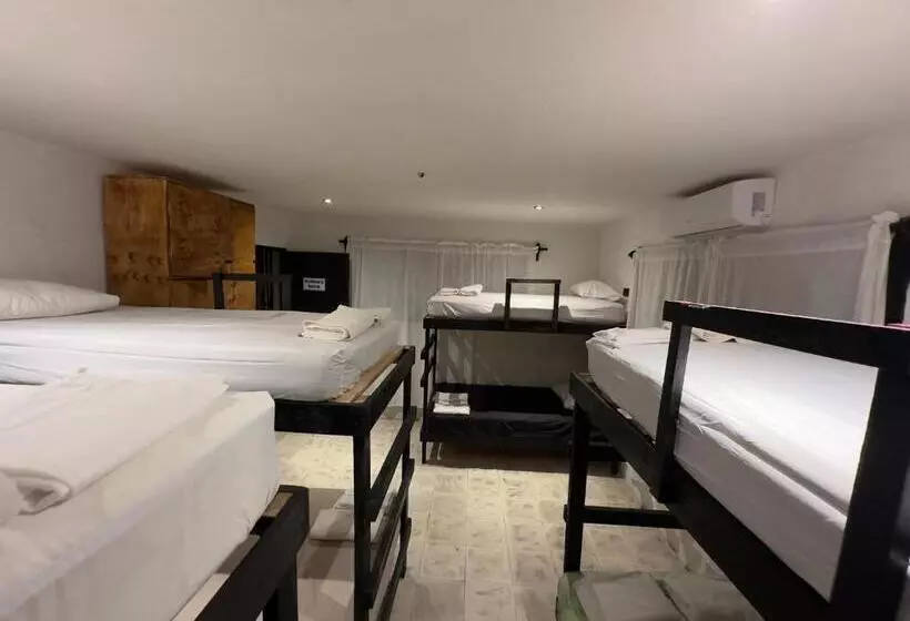پانسیون Hostelaje