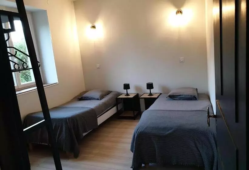 Majatalo La Casa D Augy Logement Du Rez De Jardin