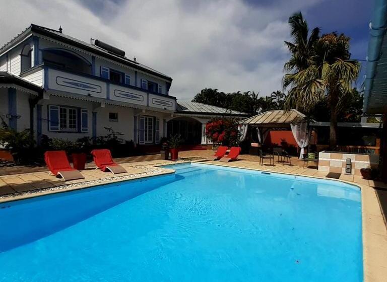 پانسیون La Villa D Elyas