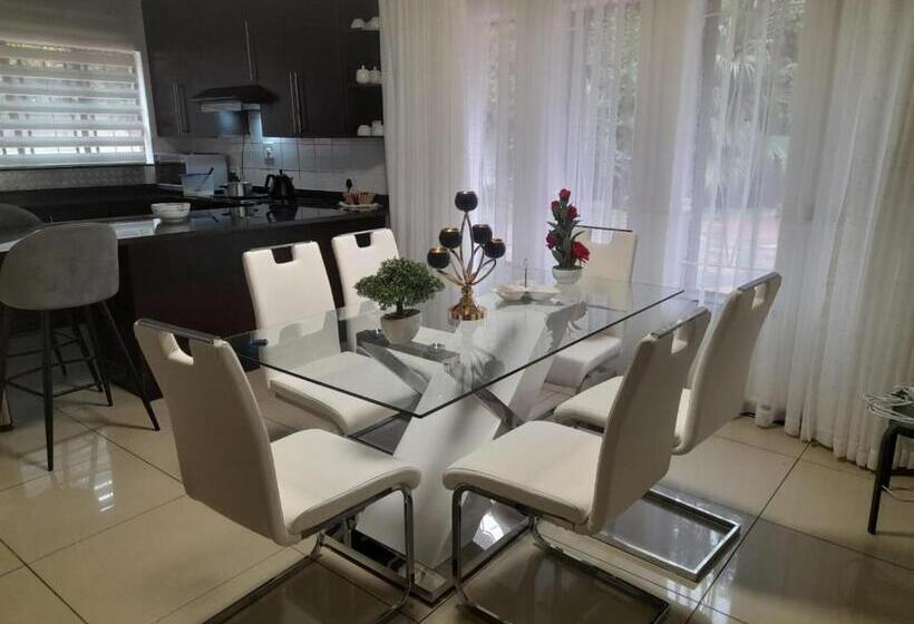 펜션 Ribs Boutique Lodge