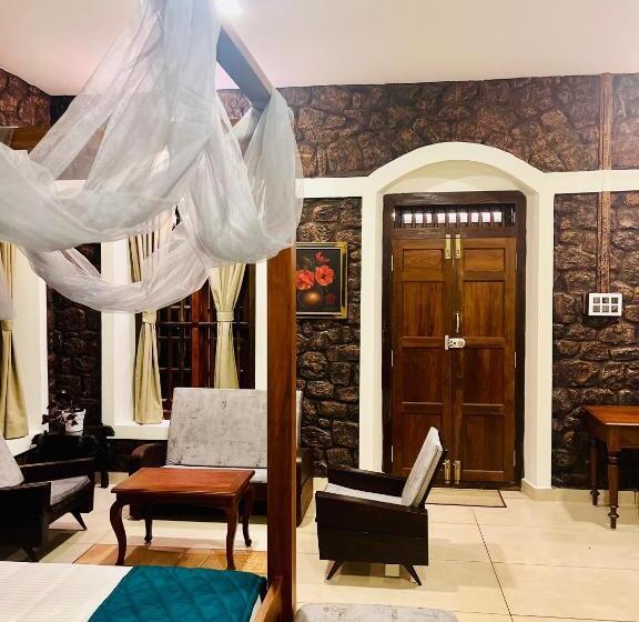 منتجع Nature Sanctuary Urumbi Hills