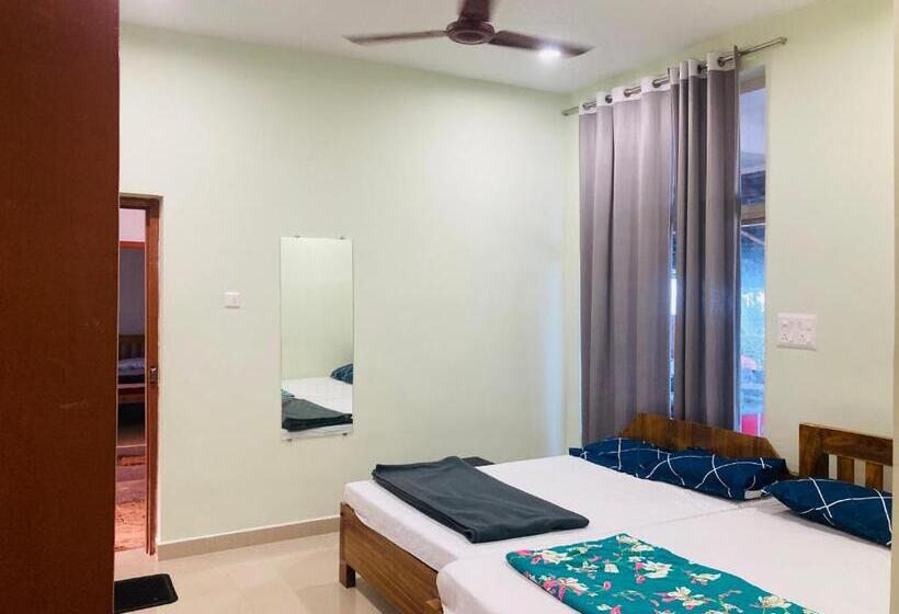 استراحتگاه Oceanic Stay And Restaurant Gokarna