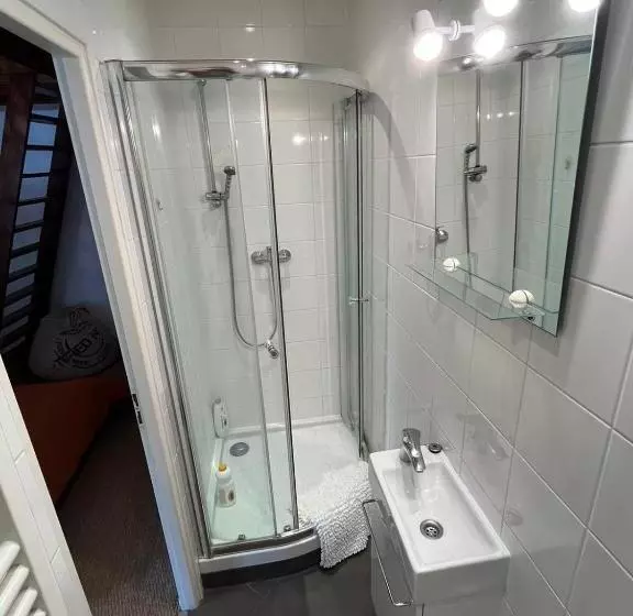 Aamiaismajoitus (B&B) La Petite Envolée