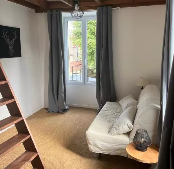 Aamiaismajoitus (B&B) La Petite Envolée