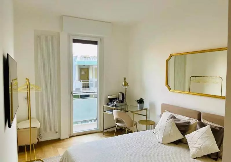 تختخواب و صبحانه Leaf Apartments   Solari / Tortona