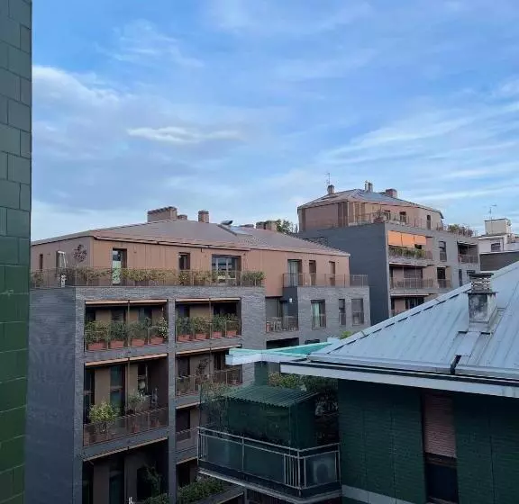 تختخواب و صبحانه Leaf Apartments   Solari / Tortona