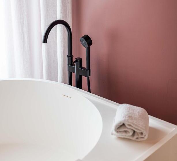 تختخواب و صبحانه Villa Ellerslie